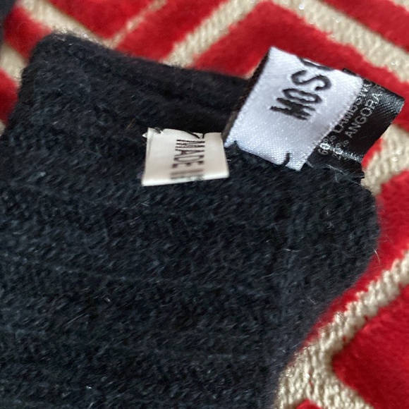 Moschino Lambswool Angora Stretch Embroidered Gloves Never Used Made in Italy - Picture 12 of 16
